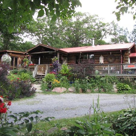 Shambhala Bed And Breakfast Buckhorn Экстерьер фото