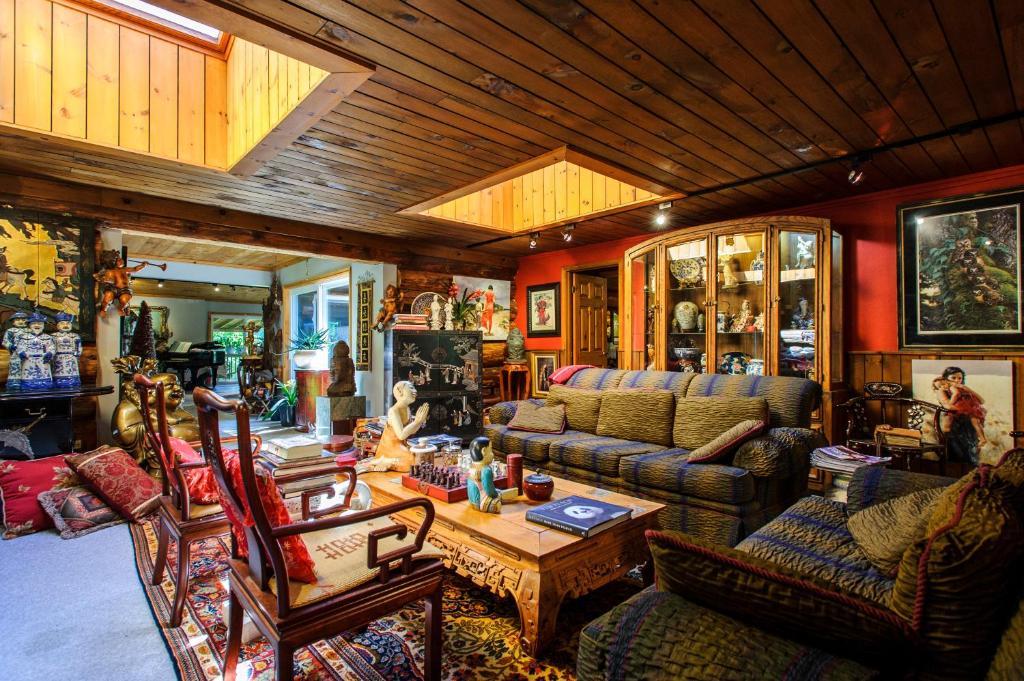 Shambhala Bed And Breakfast Buckhorn Экстерьер фото